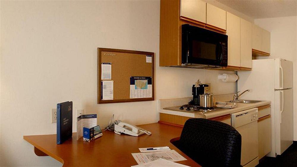 Candlewood Suites Sterling By Ihg Buitenkant foto