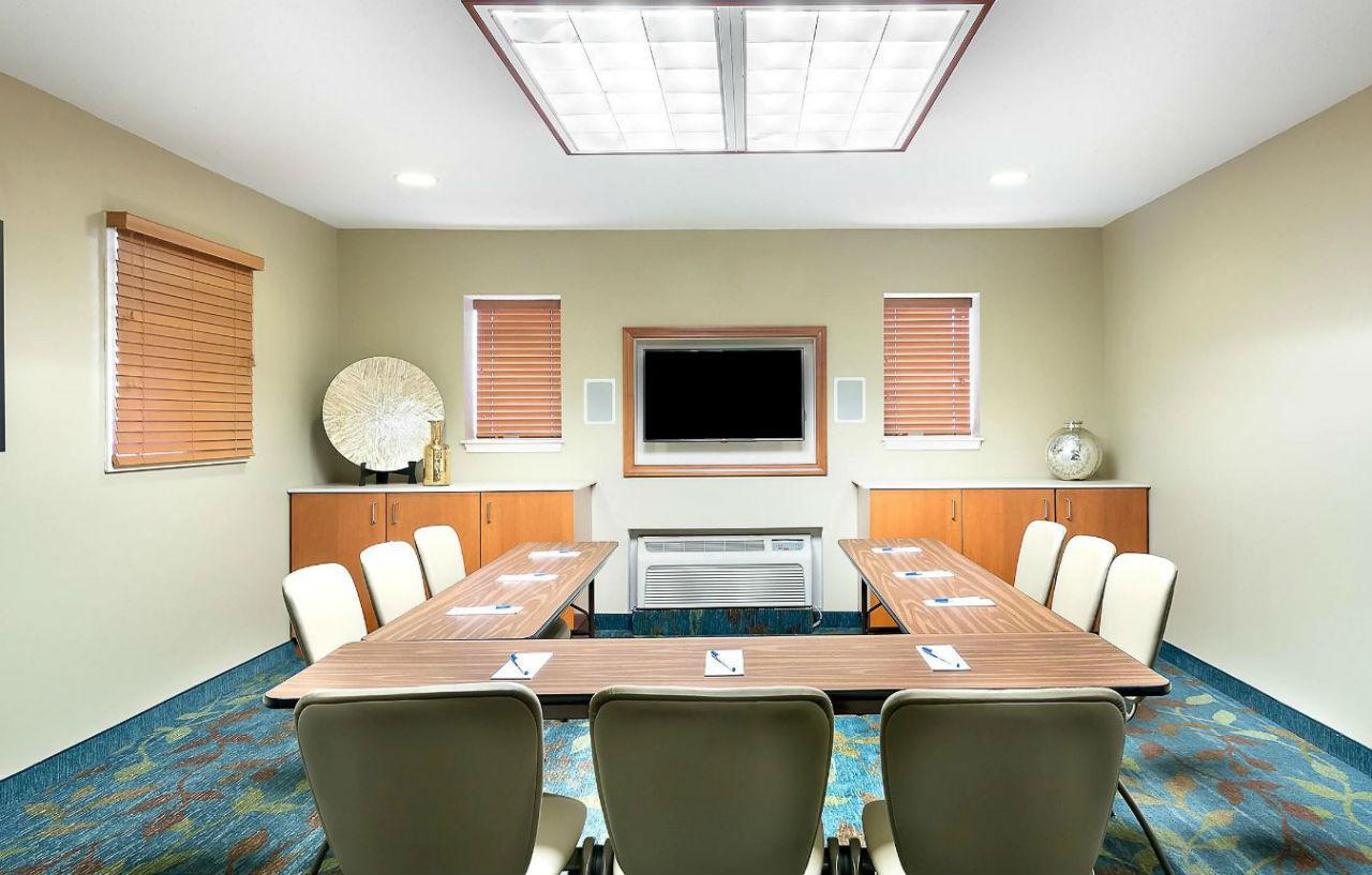 Candlewood Suites Sterling By Ihg Buitenkant foto